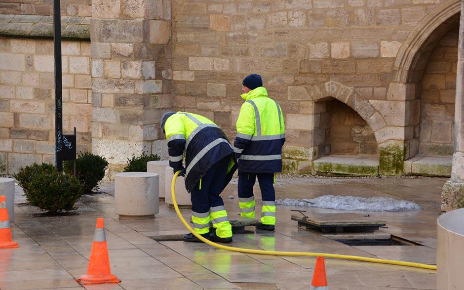 débouche évier puissant Suresnes